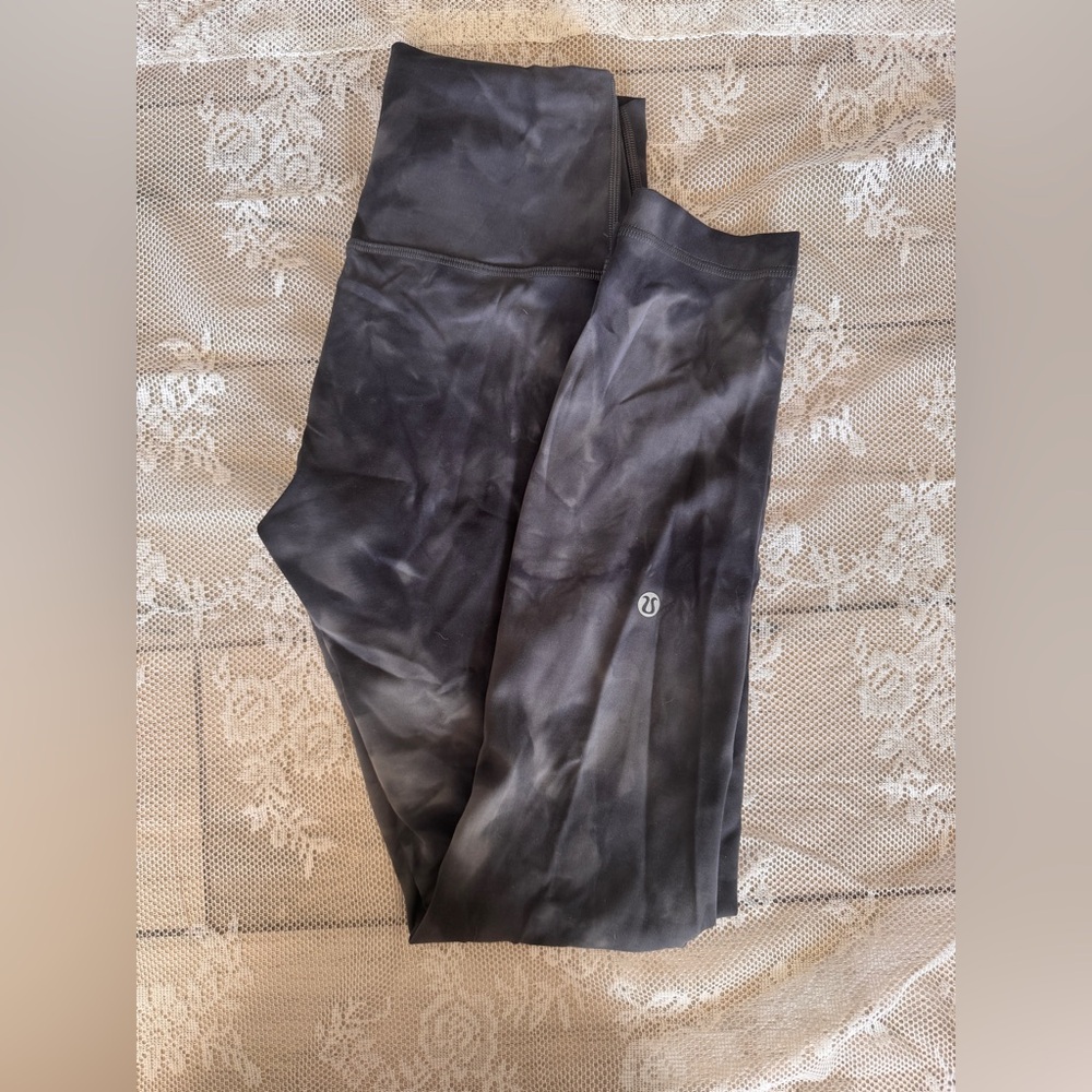 Lululemon tie dye align Leggings